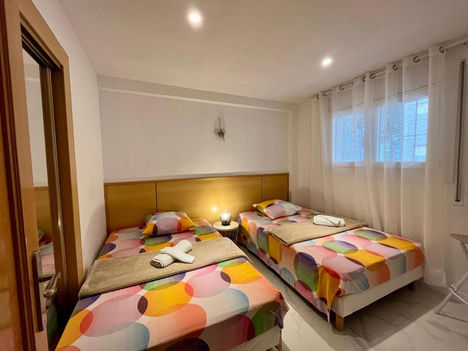 Chez Chantal 3 Chambres Au Centre Touristique De Salou Avec Garage Экстерьер фото
